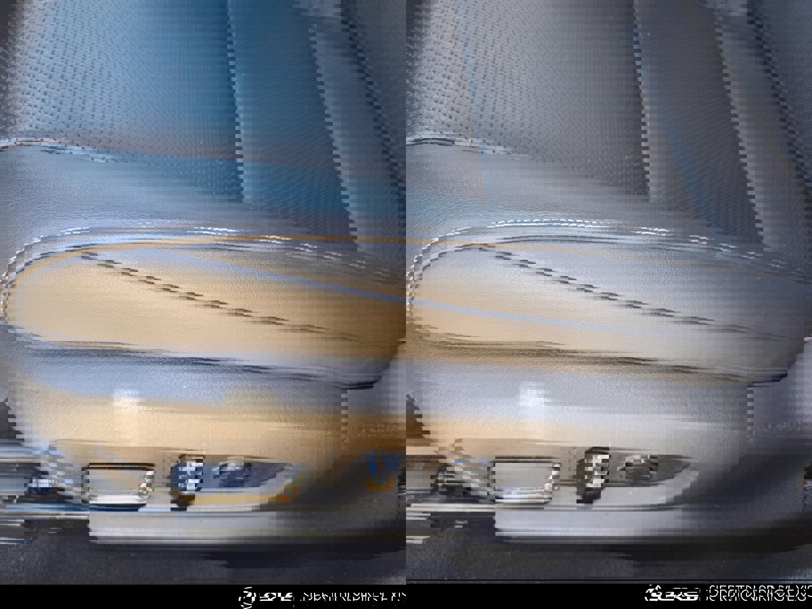 Certified 2021 Lexus ES 350 w/ Premium Package image 16