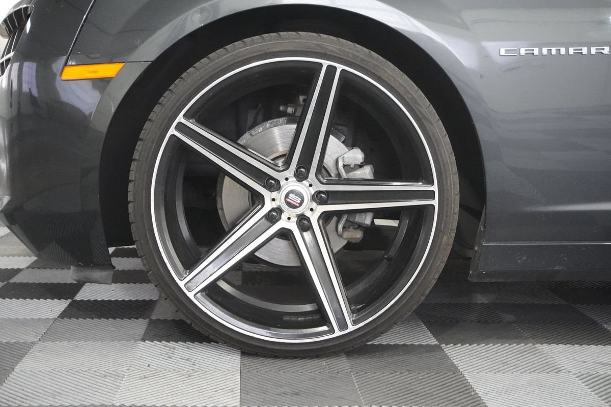 Used 2012 Chevrolet Camaro LS RWD image 25