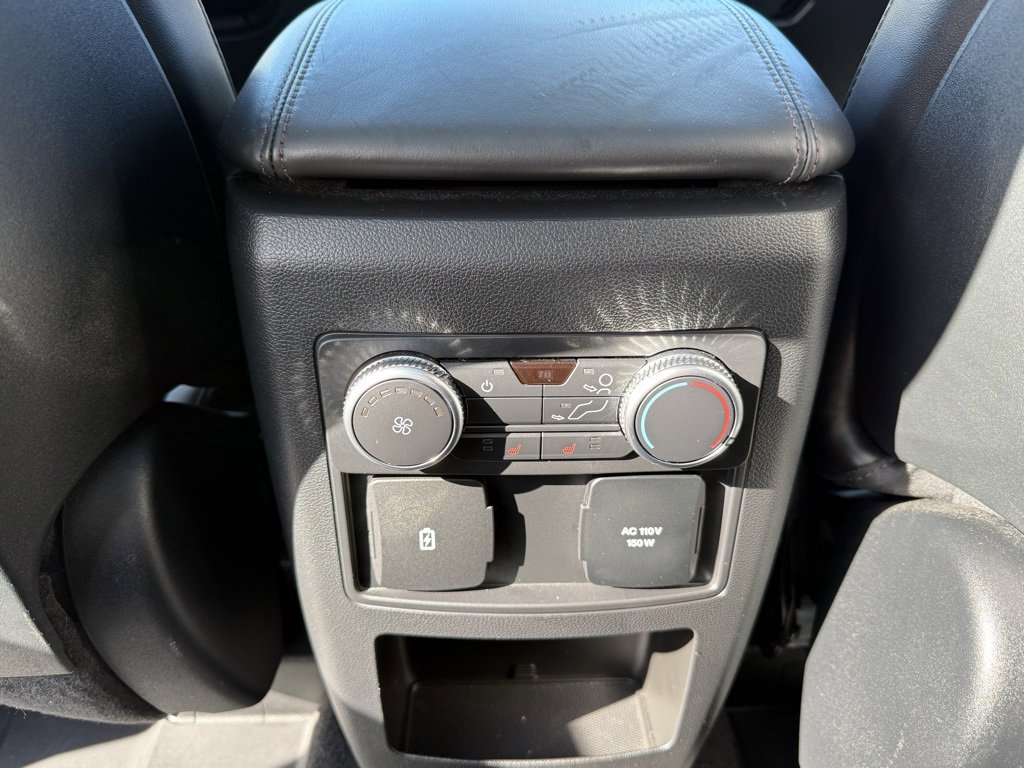Used 2020 Ford Explorer Platinum image 18