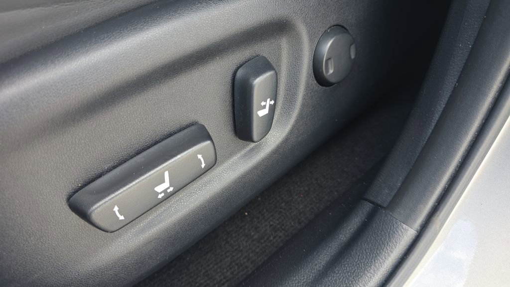 Used 2018 Lexus NX 300 FWD w/ Accessory Package 2 image 16