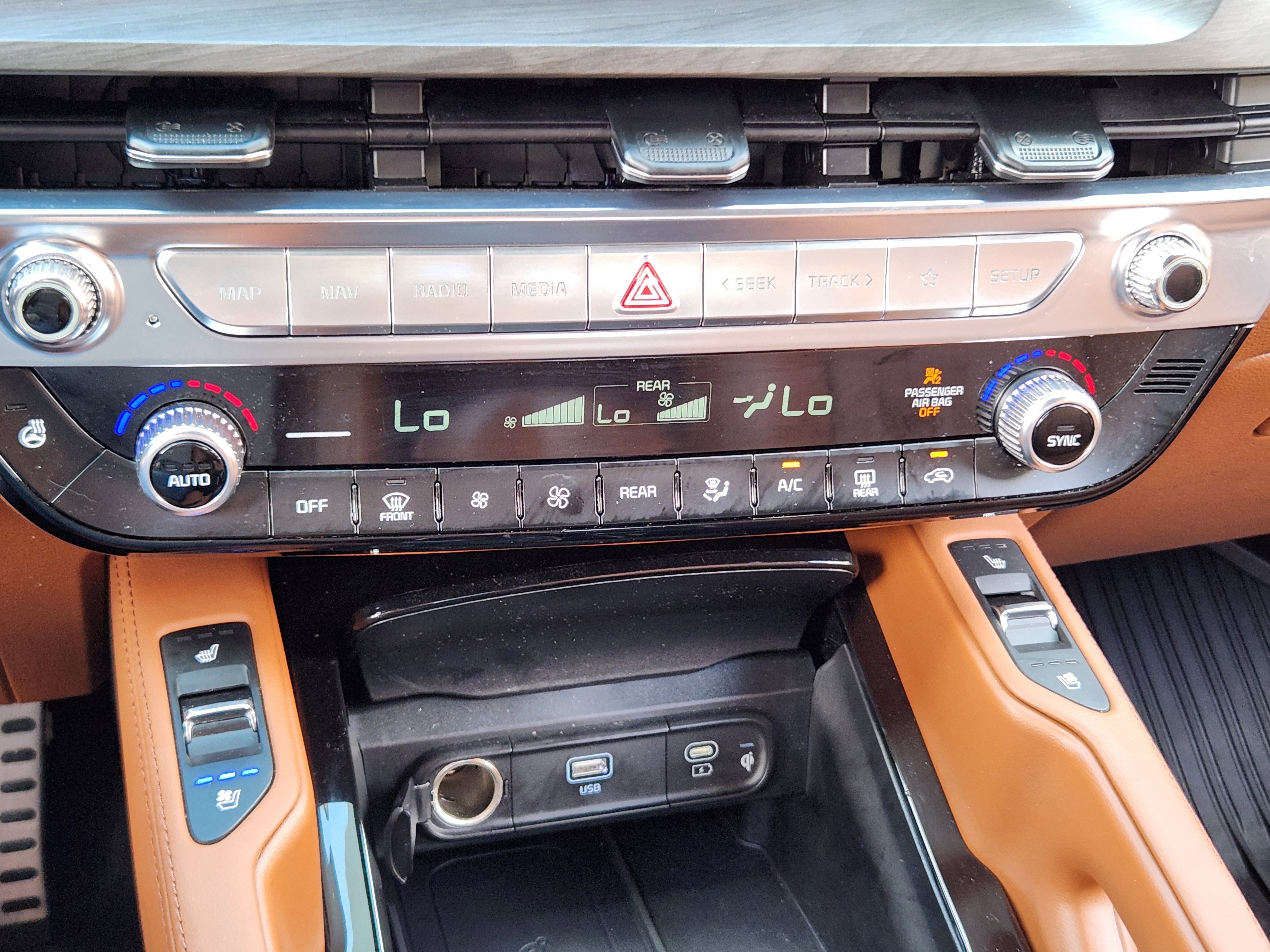 Used 2024 Kia Telluride SX X-Line image 27