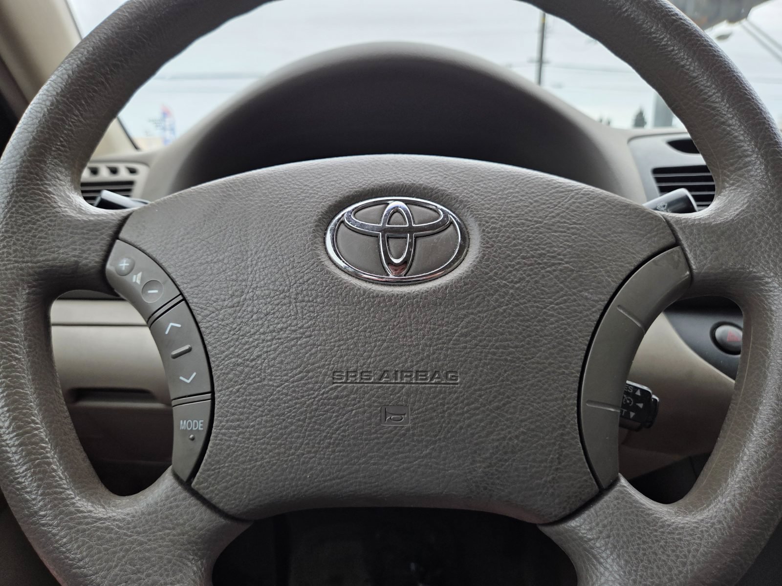 Used 2006 Toyota Camry LE w/ Fleet Convenience Pkg FWD image 17