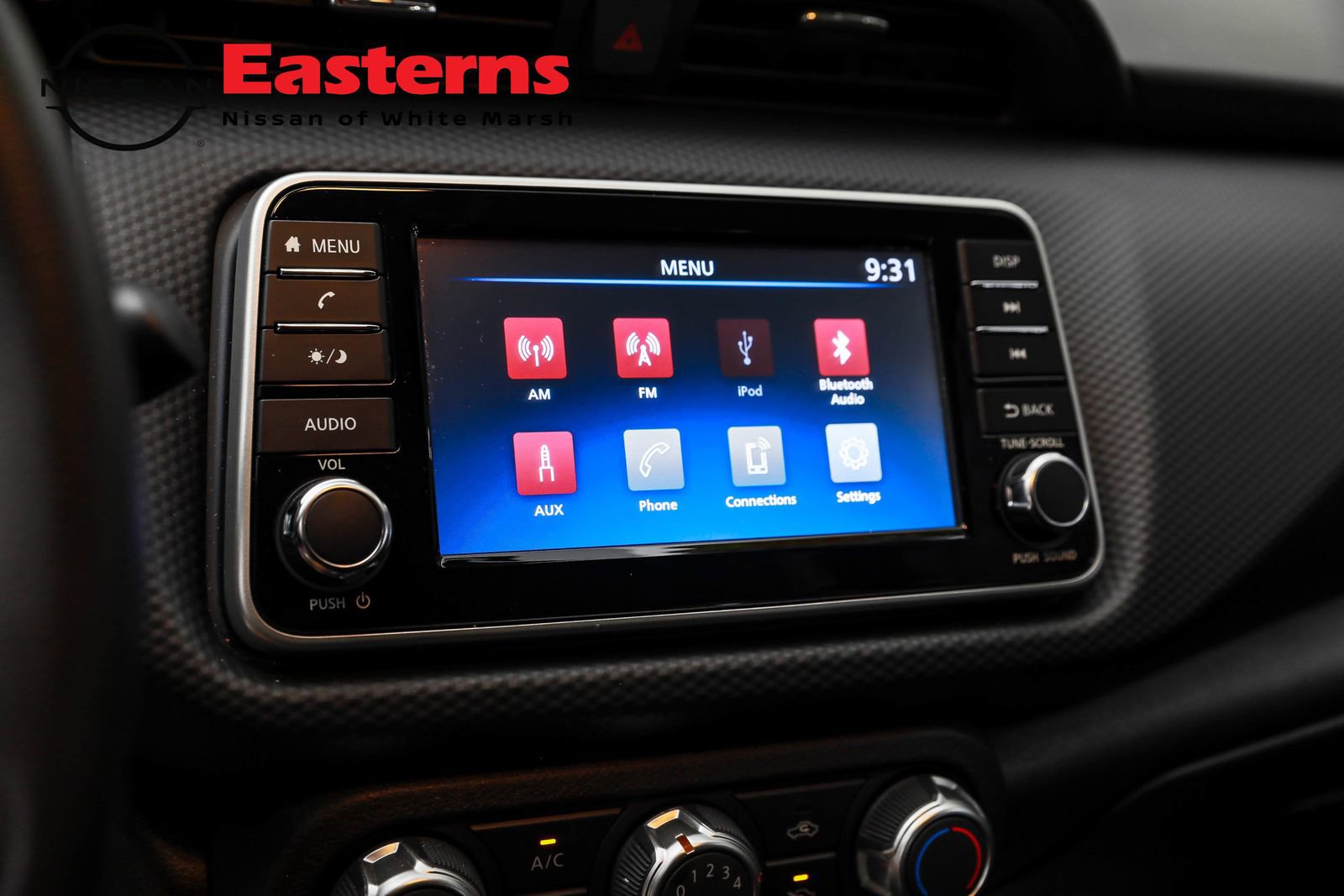 Used 2024 Nissan Kicks S image 23