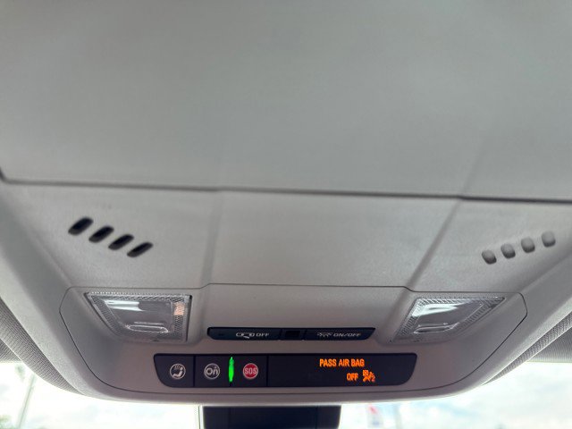 Used 2023 Chevrolet Equinox LT image 28