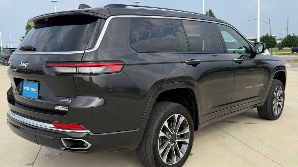 Certified 2022 Jeep Grand Cherokee L Overland w/ Luxury Tech Group IV AWD/4WD image 4