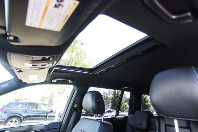 Used 2017 Mercedes-Benz GLS 450 4MATIC image 29