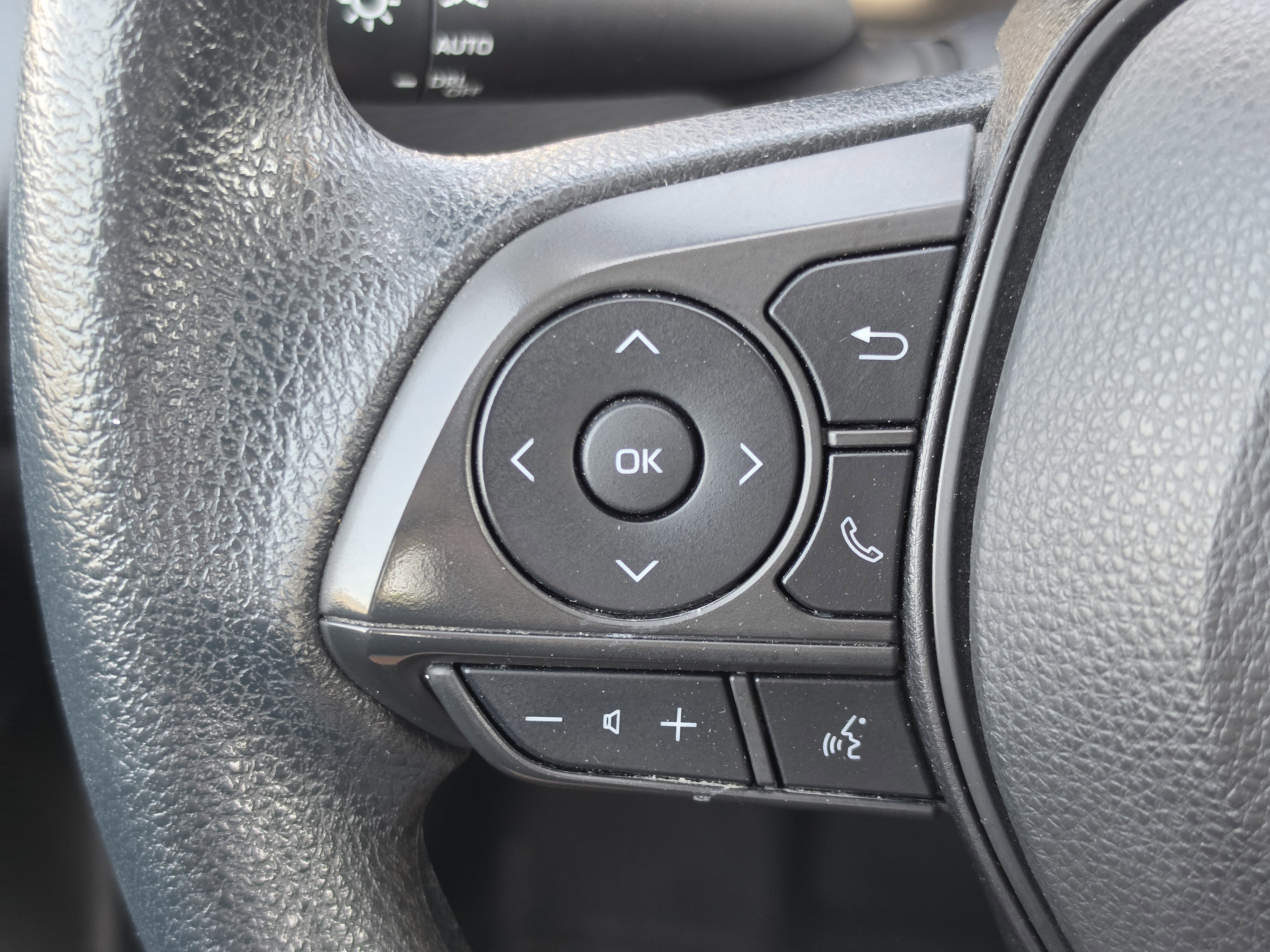 Used 2023 Toyota Corolla LE FWD image 16
