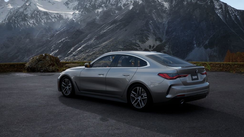 Used 2025 BMW 430i w/ Parking Assistance Package image 30