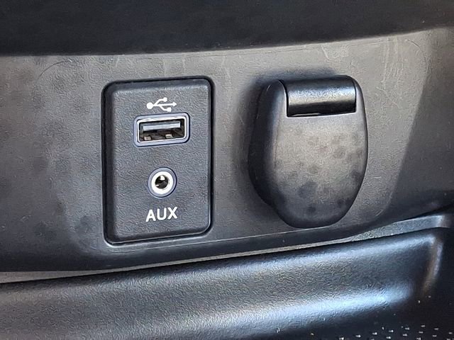 Used 2017 Nissan Rogue S image 22