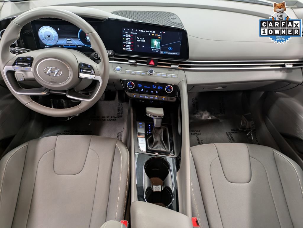 Used 2023 Hyundai Elantra SEL w/ Convenience Package image 25