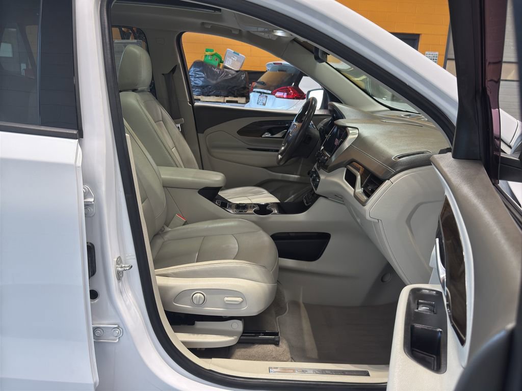 Certified 2020 GMC Terrain Denali w/ Denali Premium Package image 19
