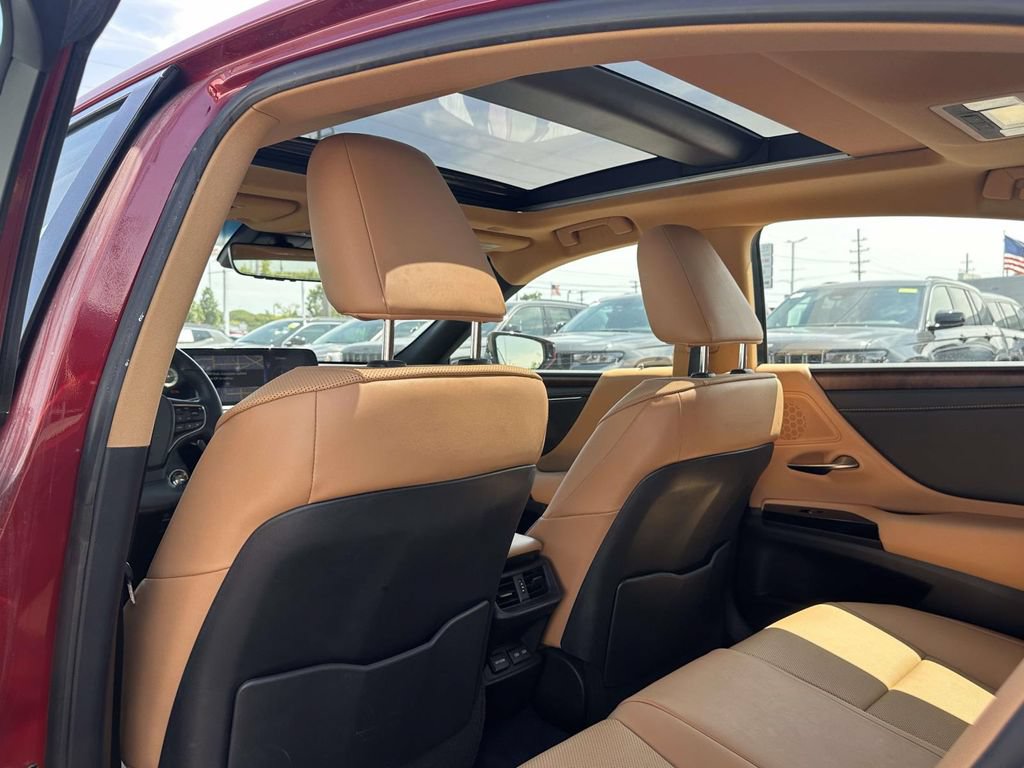 Used 2022 Lexus ES 350 w/ Premium Package FWD image 15