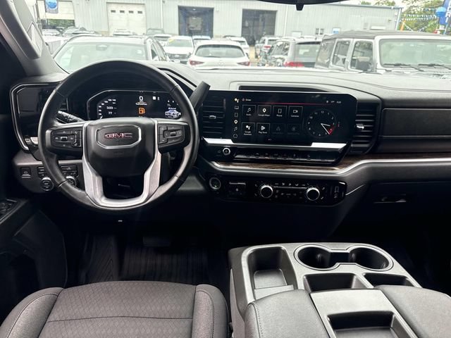 Used 2023 GMC Sierra 1500 Elevation AWD/4WD image 16