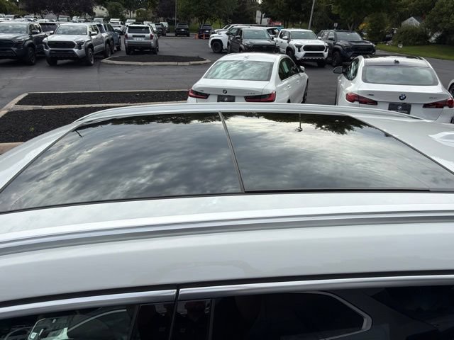 Used 2023 BMW X1 xDrive28i w/ Premium Package AWD/4WD image 19