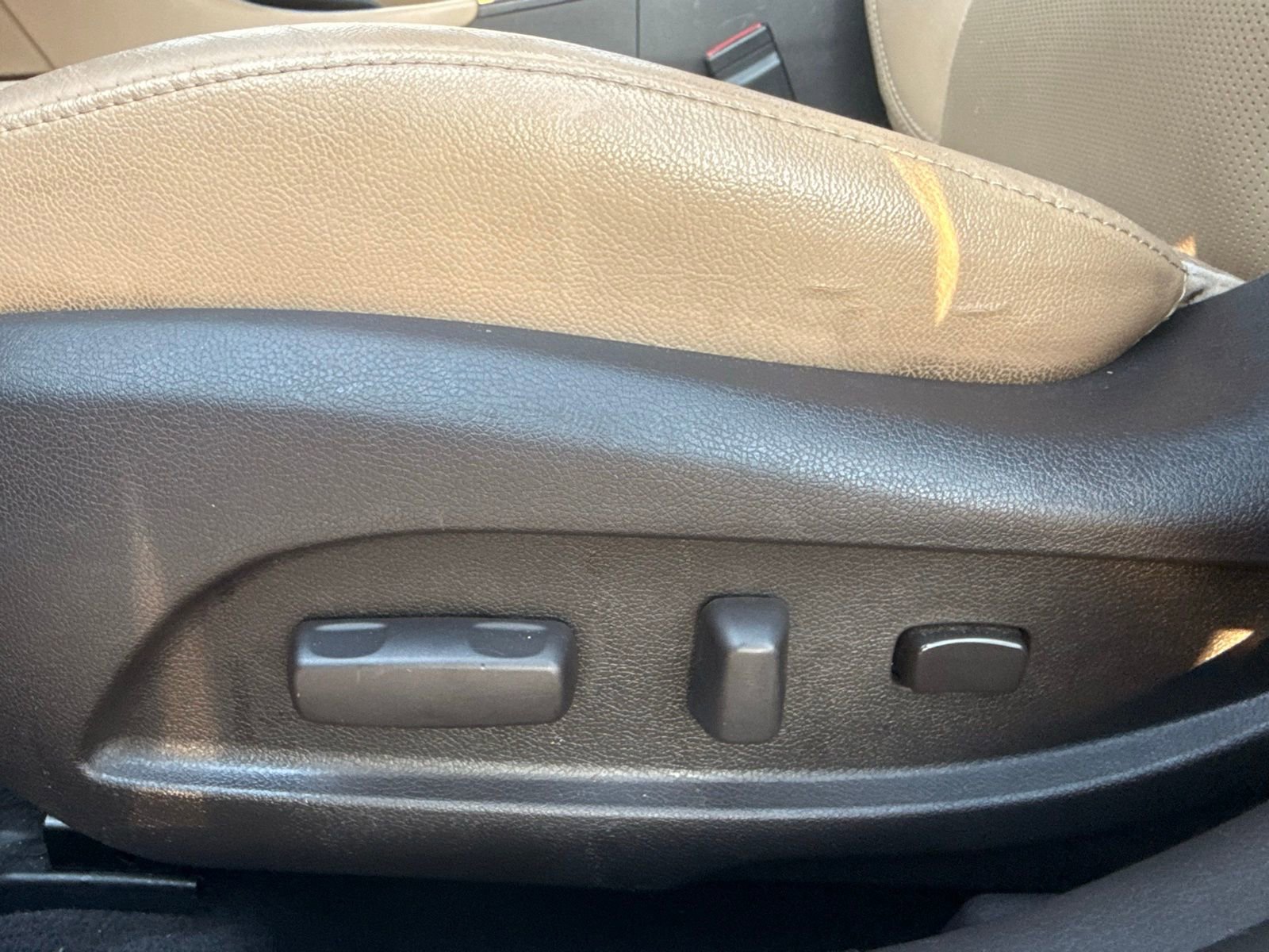 Used 2014 Hyundai Sonata Limited w/ Panoramic Sunroof Package 02 image 16