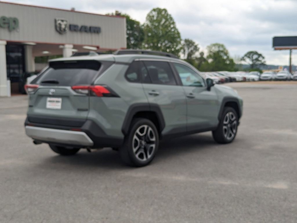 Used 2021 Toyota RAV4 Adventure image 3
