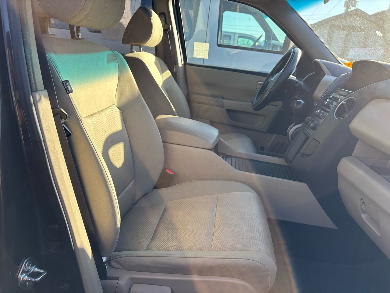 Used 2015 Honda Pilot LX image 31