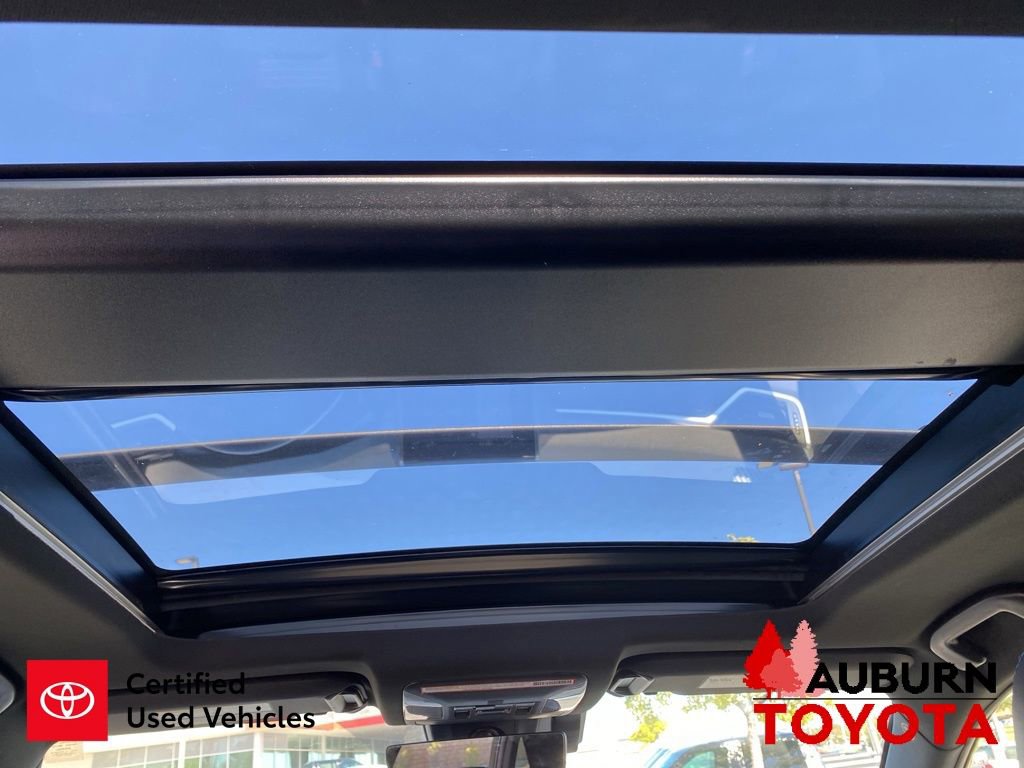 Certified 2020 Toyota RAV4 XSE AWD/4WD image 29