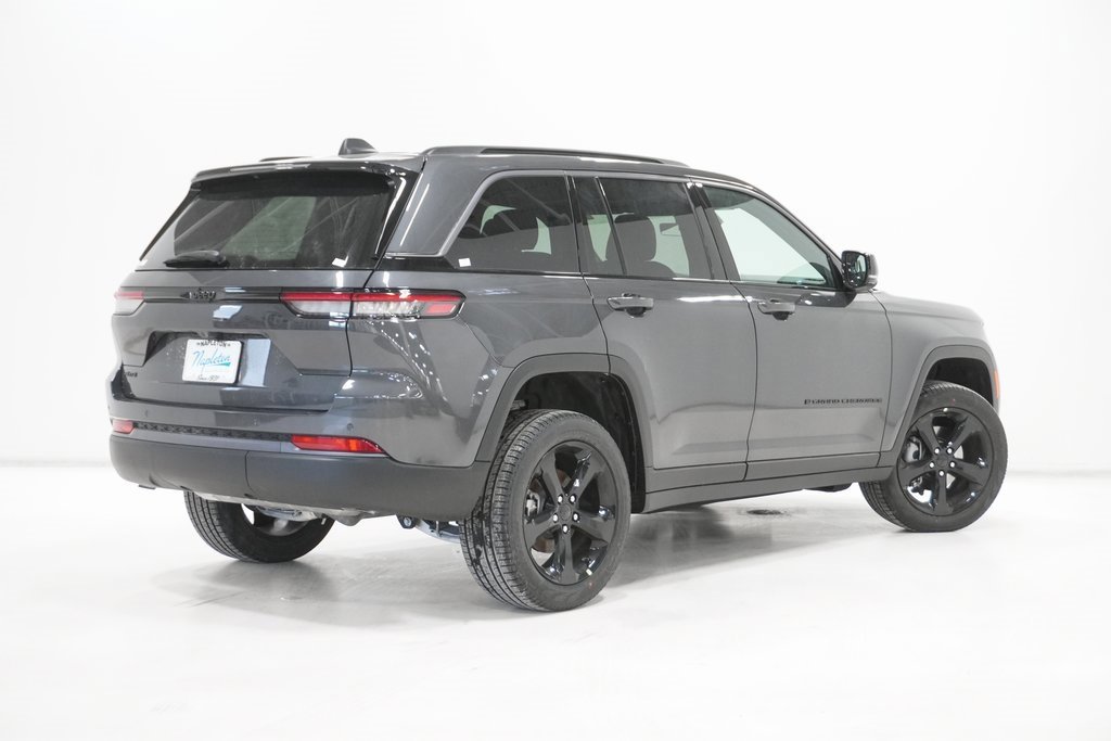 New 2026 Jeep Grand Cherokee Limited w/ Limited Altitude Package image 7