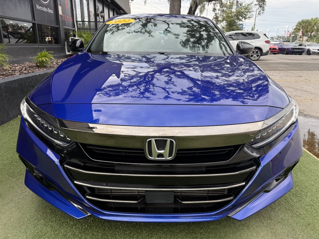 Used 2022 Honda Accord Sport image 2