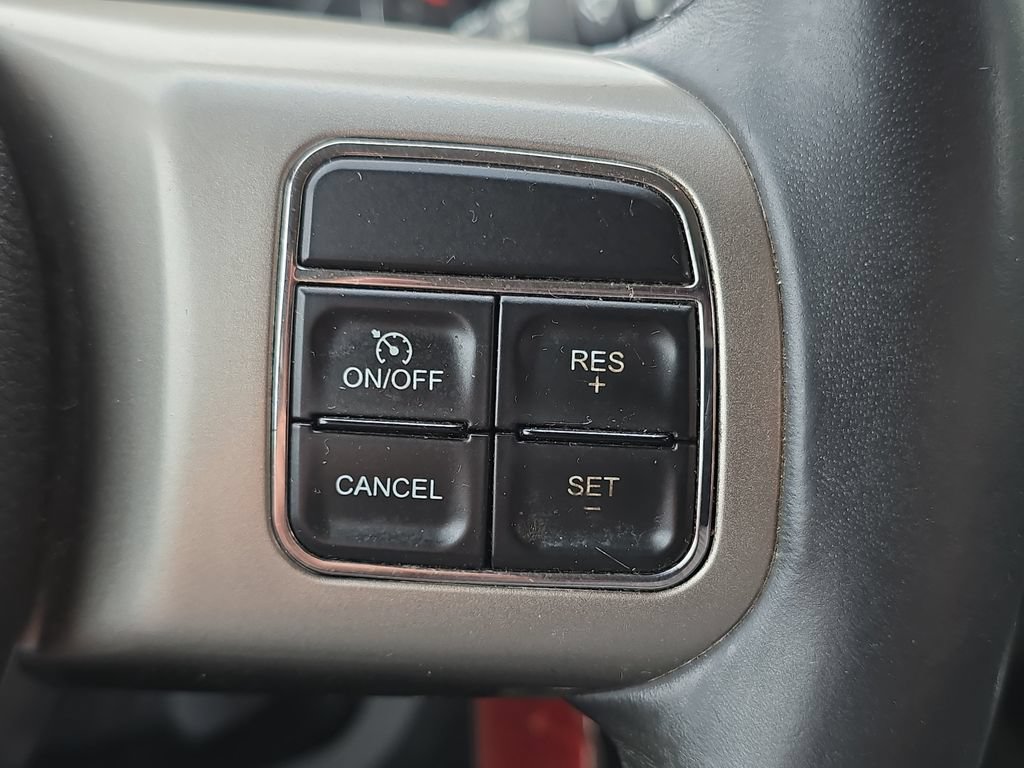 Used 2012 Jeep Liberty Limited Jet AWD/4WD image 19
