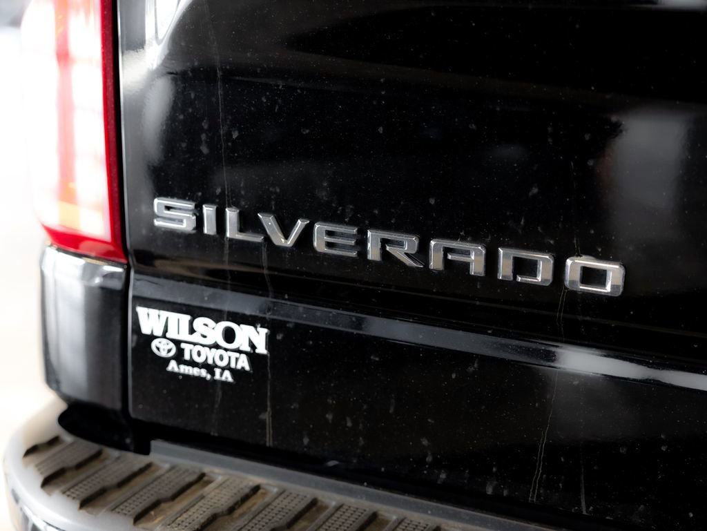 Used 2020 Chevrolet Silverado 1500 High Country w/ Technology Package AWD/4WD image 7