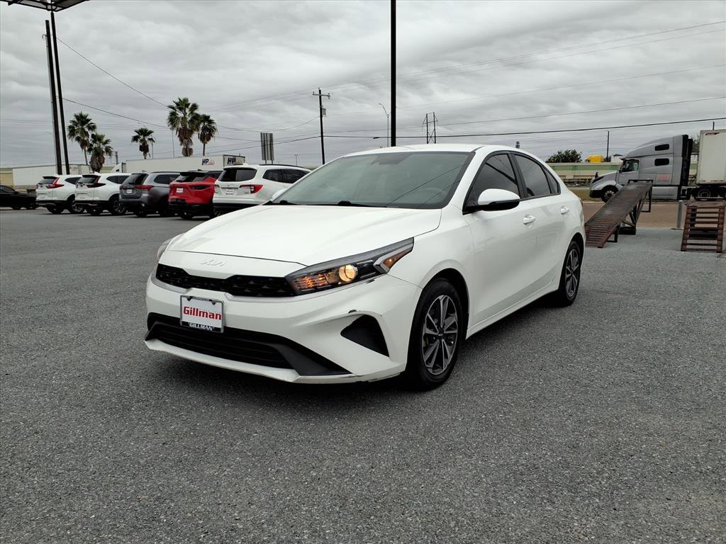 Used 2024 Kia Forte LXS w/ LXS Technology Package image 4