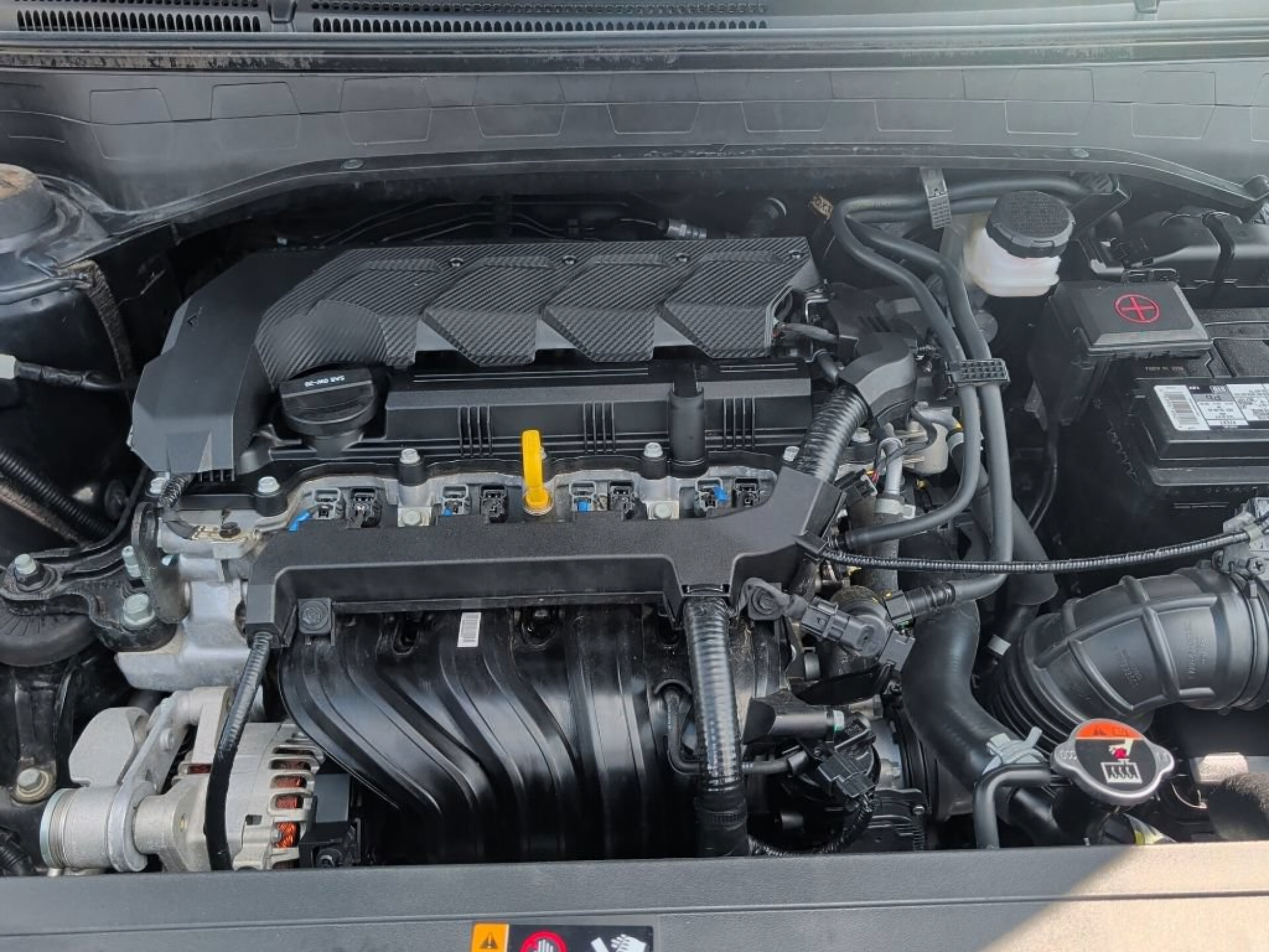 Used 2021 Hyundai Venue SEL FWD image 12