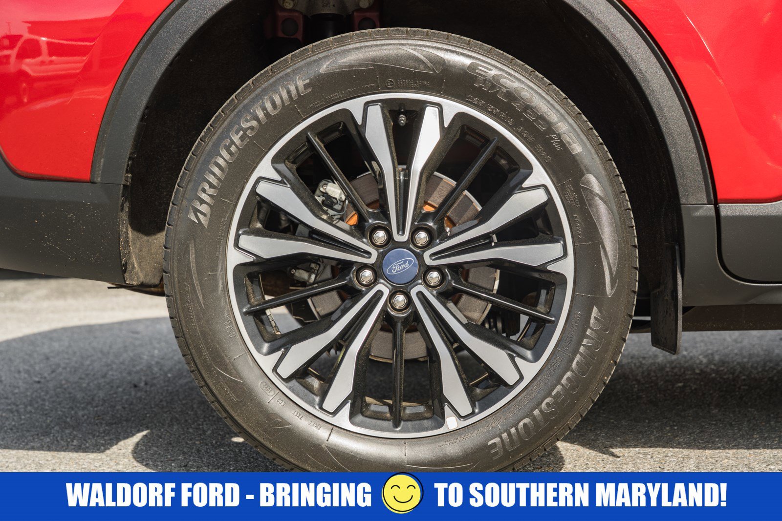 Used 2022 Ford Escape SE w/ SE Sport Appearance Package AWD/4WD image 17