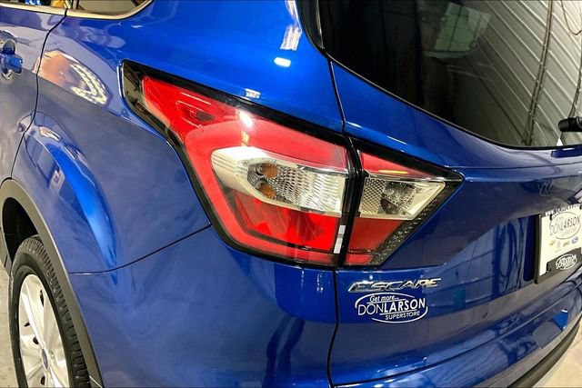 Used 2017 Ford Escape SE w/ SE Cold Weather Package image 8