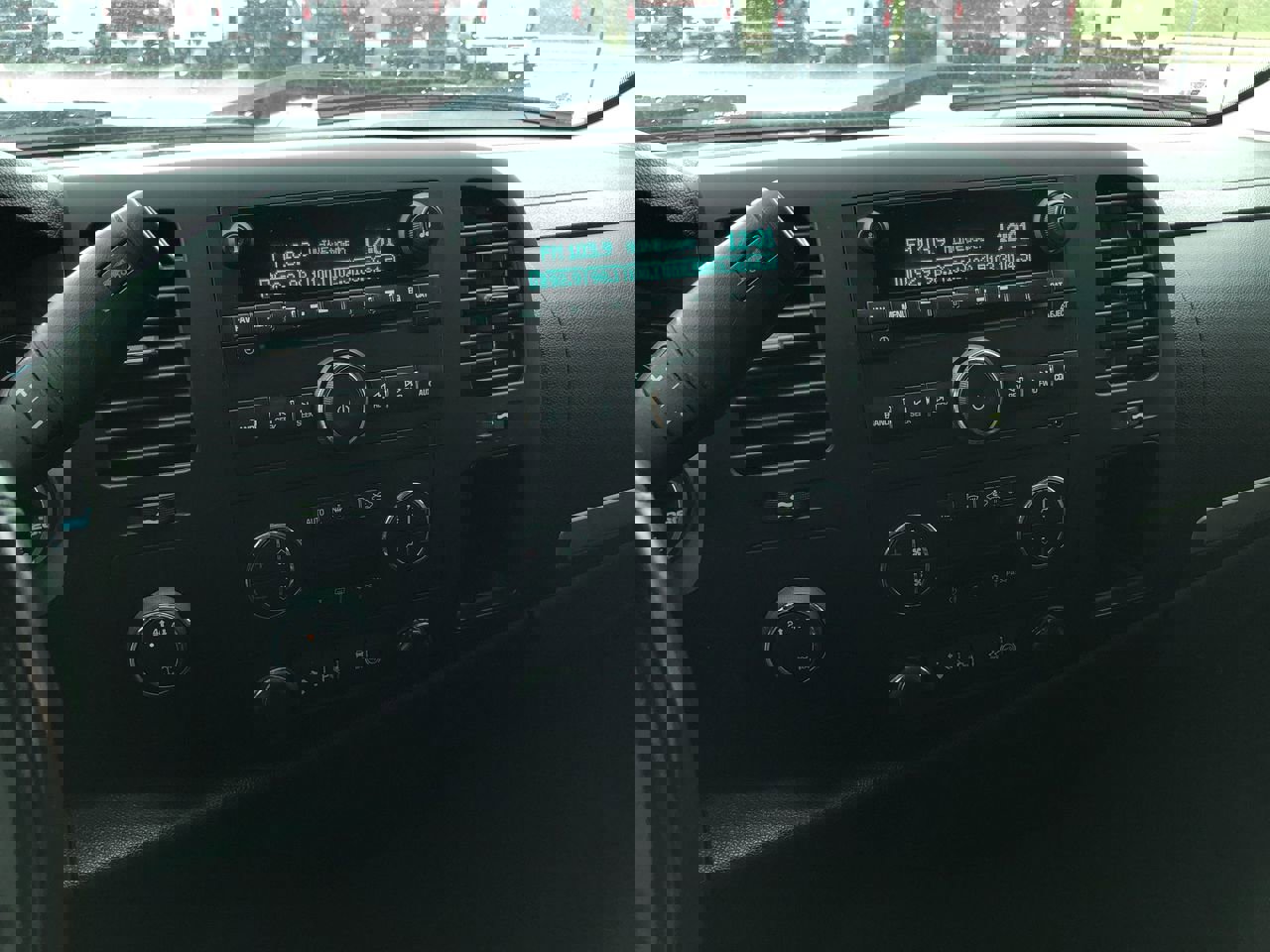 Used 2013 Chevrolet Silverado 2500 LT w/ Interior Plus Package image 19