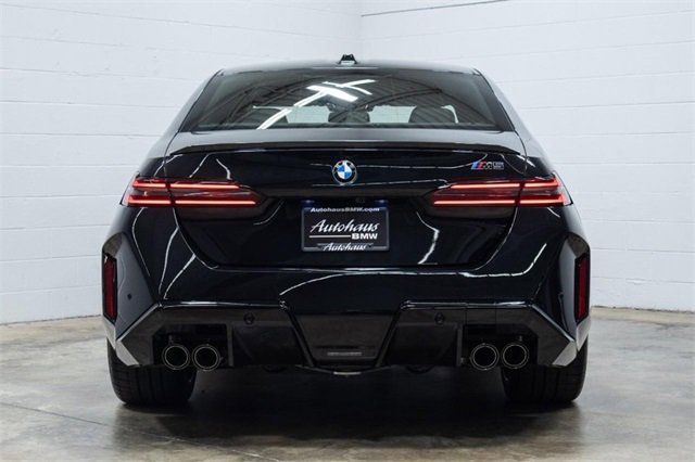 New 2026 BMW M5 image 13