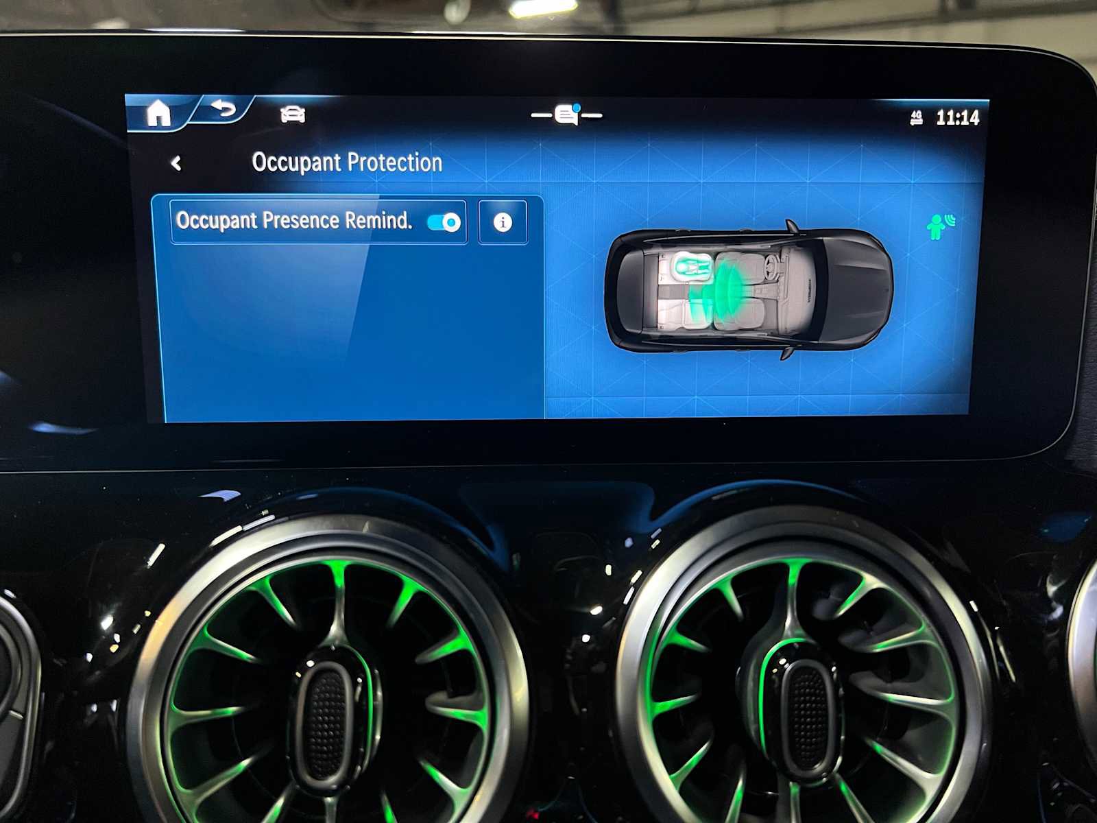 Used 2025 Mercedes-Benz GLA 250 4MATIC image 42