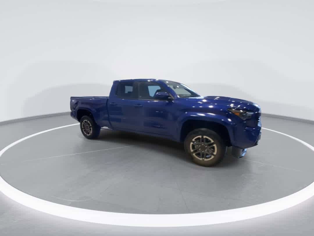 Certified 2025 Toyota Tacoma TRD Sport image 2