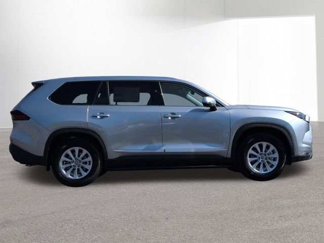 New 2026 Toyota Grand Highlander XLE image 4