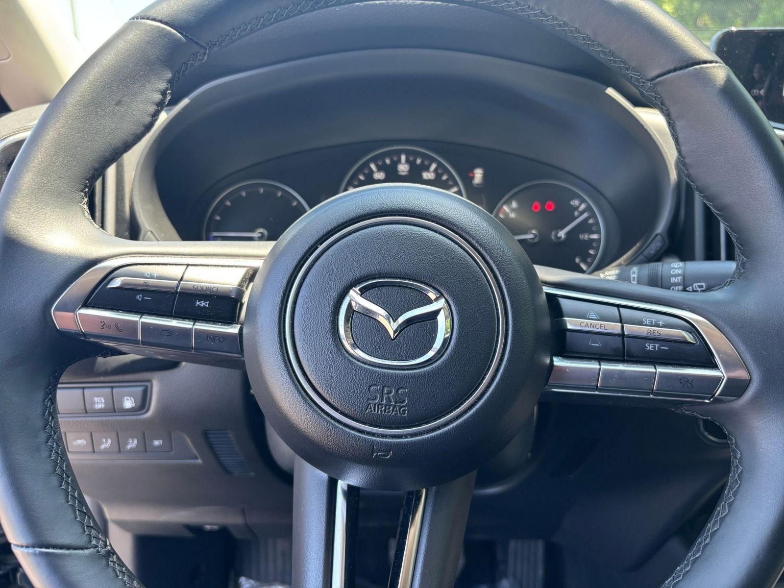 Used 2025 MAZDA CX-50 2.5 Hybrid w/ Premium Plus Pkg AWD/4WD image 29