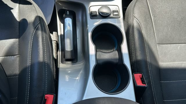 Used 2014 Ford C-MAX Energi SEL w/ Equipment Group 302A FWD image 22