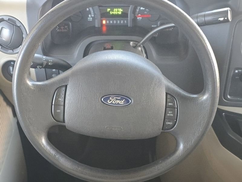 Used 2014 Ford E-450 and Econoline 450 Super Duty w/ Motorhome Prep Package image 7