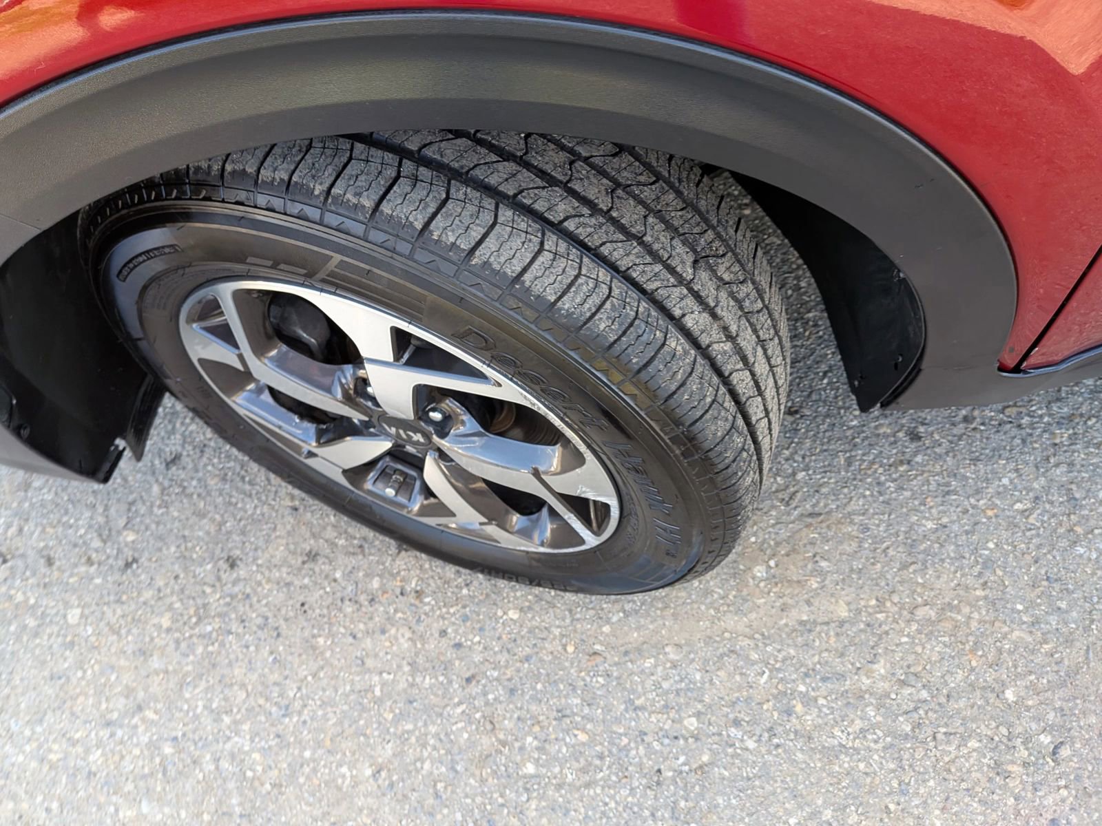 Used 2021 Kia Sportage LX image 11