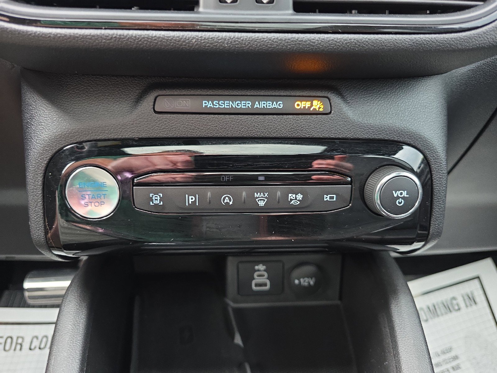 Used 2024 Ford Escape ST-Line Elite w/ Premium Technology Package image 29