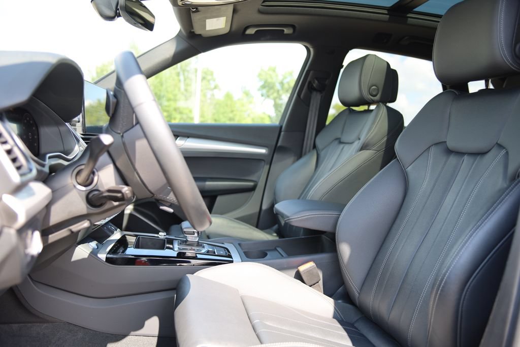 Used 2024 Audi Q5 2.0T Premium AWD/4WD image 12