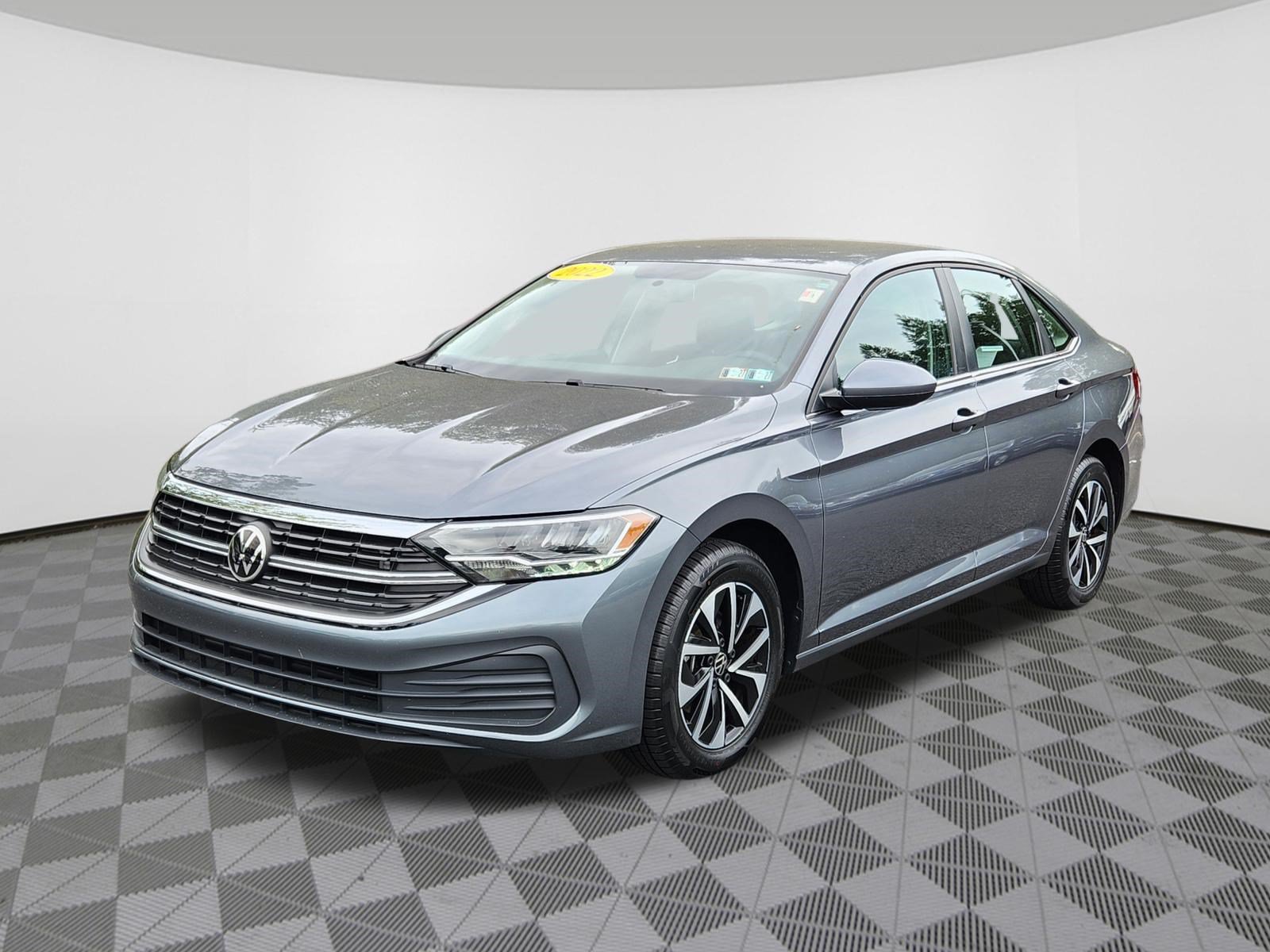 Used 2022 Volkswagen Jetta S FWD image 2