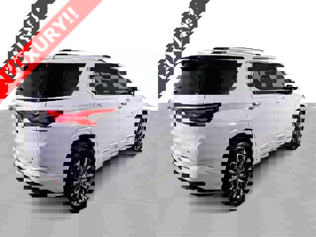 Used 2022 Chevrolet Traverse Premier image 8
