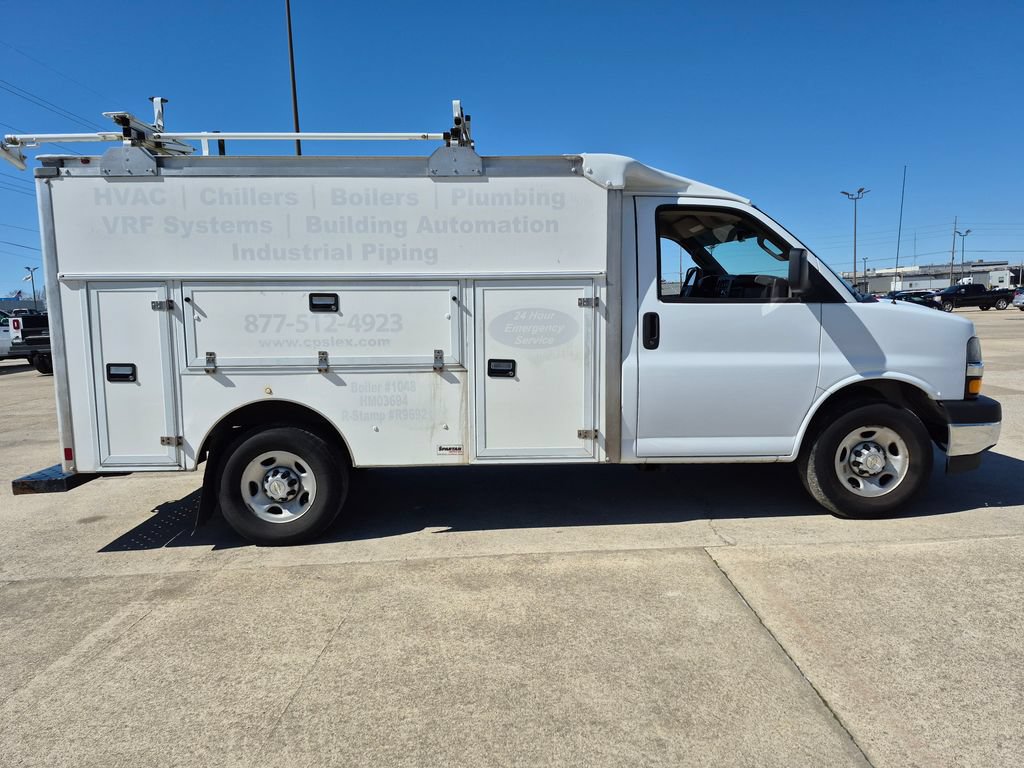Used 2020 Chevrolet Express 3500 w/ Power Convenience Package RWD image 8