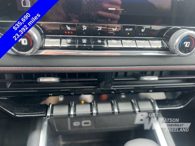 Used 2024 Chevrolet Colorado Z71 w/ Z71 Convenience Package 2 image 14