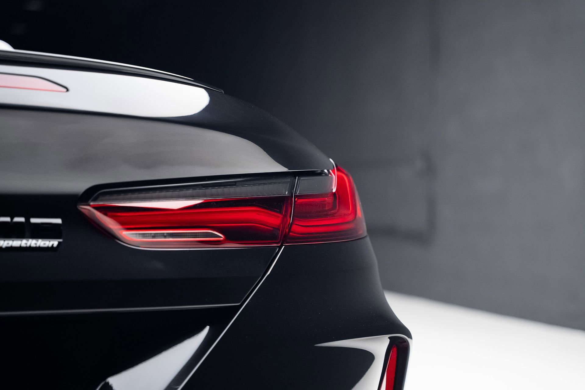 Used 2024 BMW M8 Competition image 32