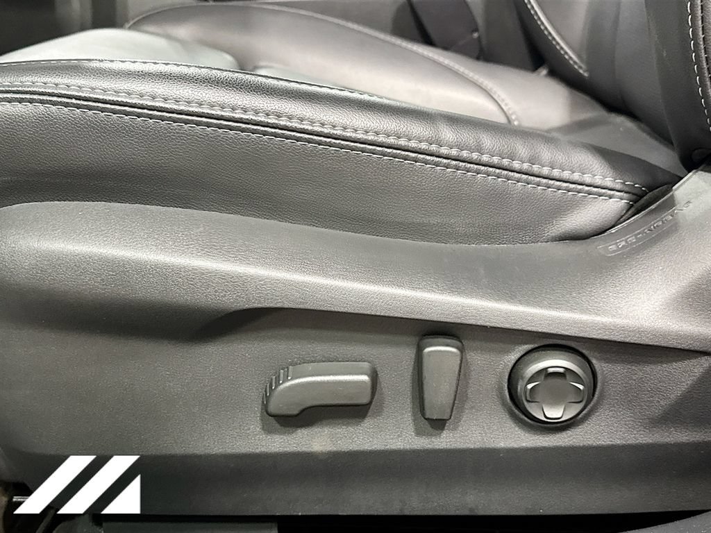 Used 2023 Subaru Outback Limited XT AWD/4WD image 22