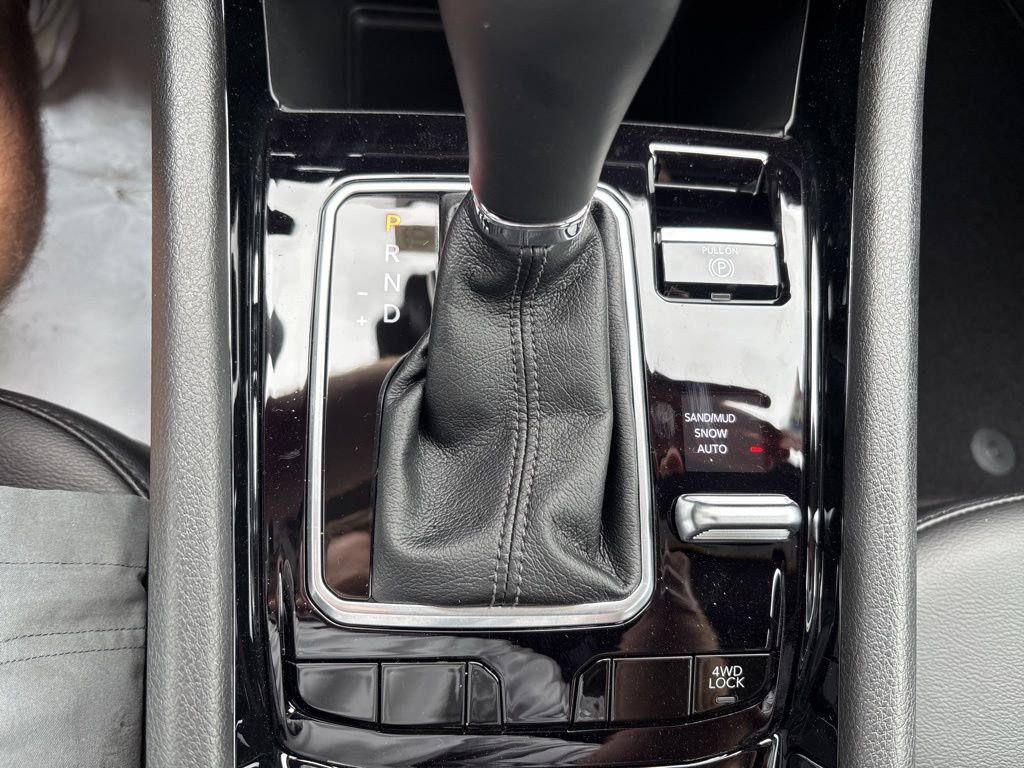 New 2026 Jeep Compass Latitude AWD/4WD image 5