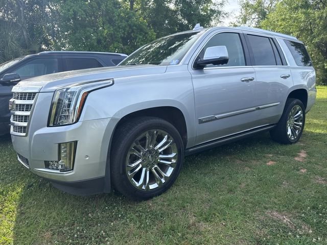 Used 2019 Cadillac Escalade Premium Luxury w/ LPO, Radiant Package RWD image 14