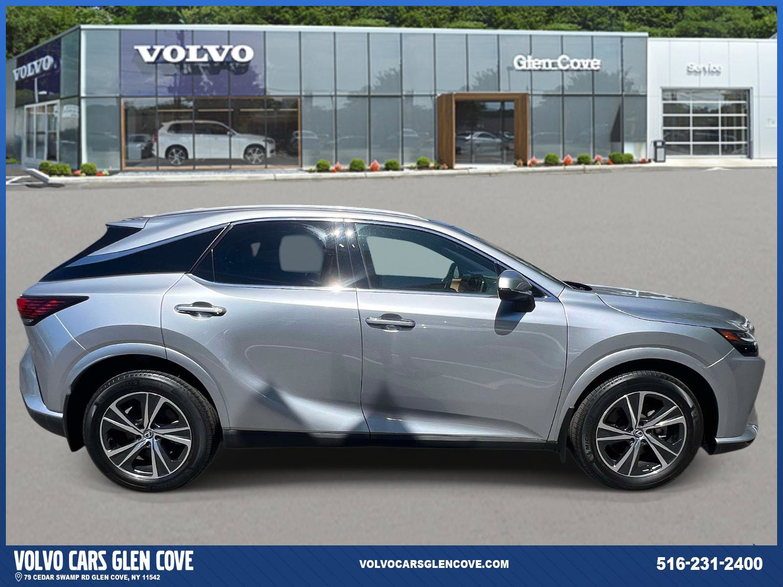 Used 2023 Lexus RX 350 Premium w/ Accessory Package AWD/4WD image 4